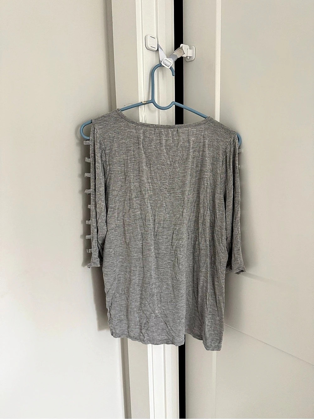 Frank & Eileen Gray Long Sleeve Top Size XL Like New - Picture 4 of 4